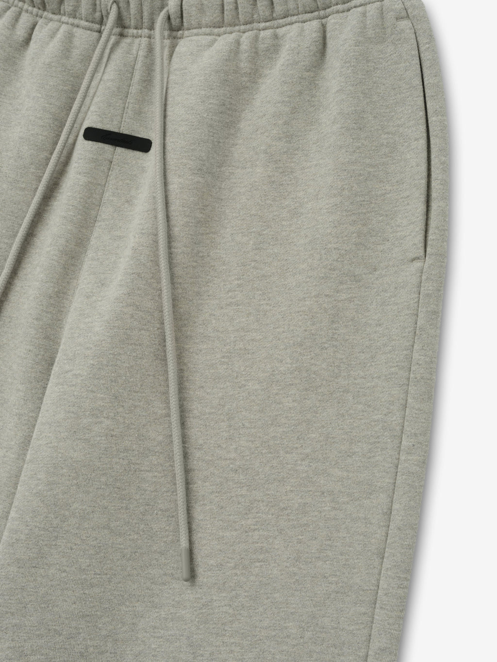Essentials FW26 Classic Trackpant